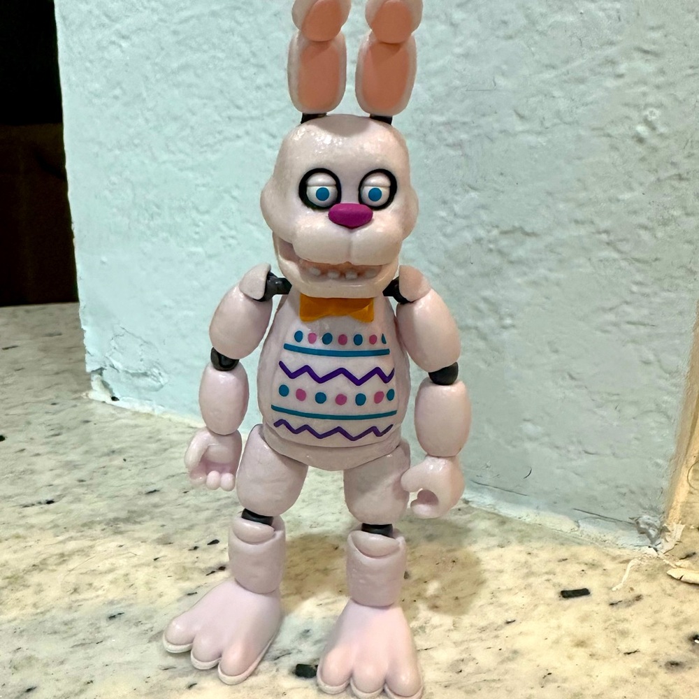 Five Nights at Freddys Easter Bonnie Figure Exclusive